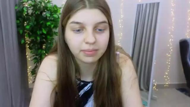 Image 3 of eva___blush Stream on Chaturbate on 15 months ago
