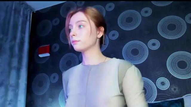 Image 3 of eva__greeen Stream on Chaturbate on 21 months ago