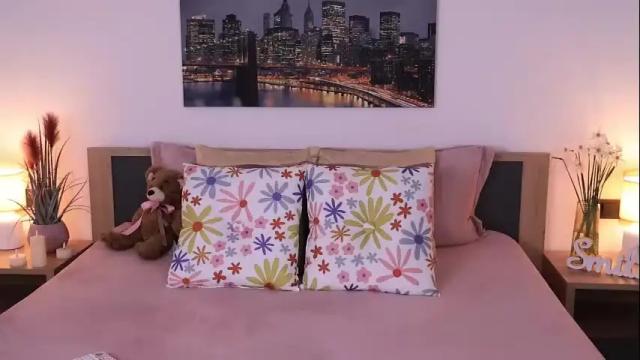 Image 10 of eva__si Stream on Chaturbate on 3 months ago