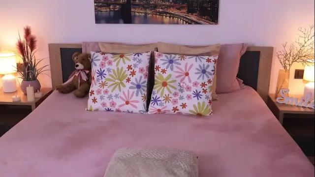 Image 3 of eva__si Stream on Chaturbate on 1 month ago