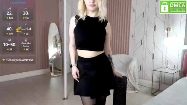 Image 2 of eva__summers Stream on Chaturbate on 14 days ago