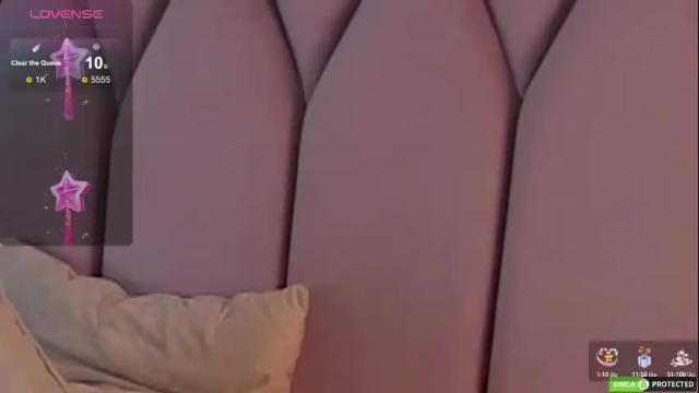 Image 8 of eva_cramer Stream on Chaturbate on 17 days ago