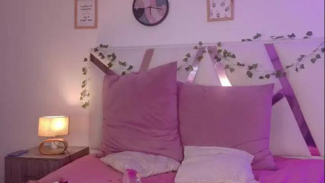 Image 12 of eva_daemon Stream on Chaturbate on 28 days ago