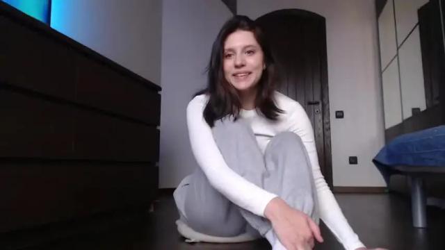 Image 12 of eva_eva_eva_eva_eva Stream on Chaturbate on 20 months ago