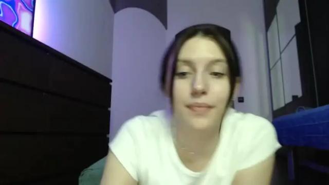 Image 12 of eva_eva_eva_eva_eva Stream on Chaturbate on 20 months ago