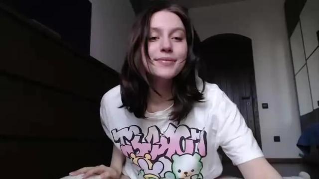Image 2 of eva_eva_eva_eva_eva Stream on Chaturbate on 17 months ago