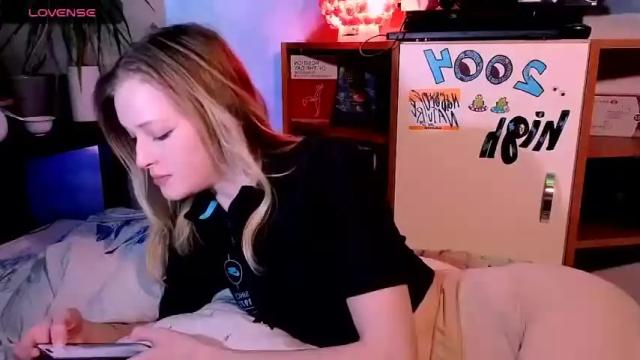 Image 2 of eva_eyre Stream on Chaturbate on 13 months ago