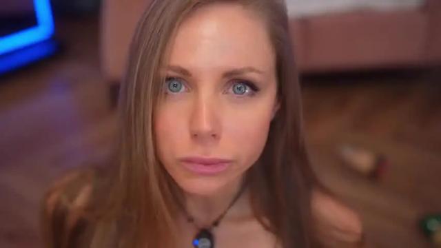Image 8 of eva_fashionista Stream on Chaturbate on 1 month ago