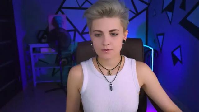 Image 3 of eva_gojo Stream on Chaturbate on 13 months ago