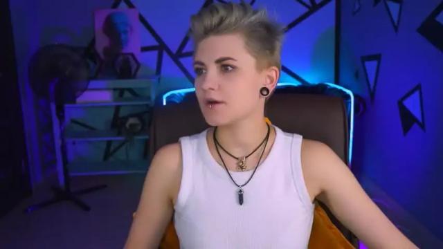 Image 7 of eva_gojo Stream on Chaturbate on 13 months ago