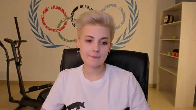 Image 4 of eva_gojo Stream on Chaturbate on 13 months ago