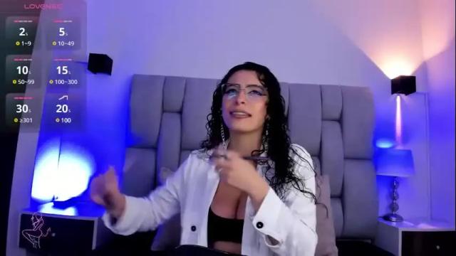 Image 4 of eva_green5 Stream on Chaturbate on 14 days ago