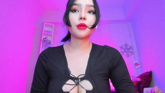 Image 2 of eva_liu Stream on Chaturbate on 15 months ago