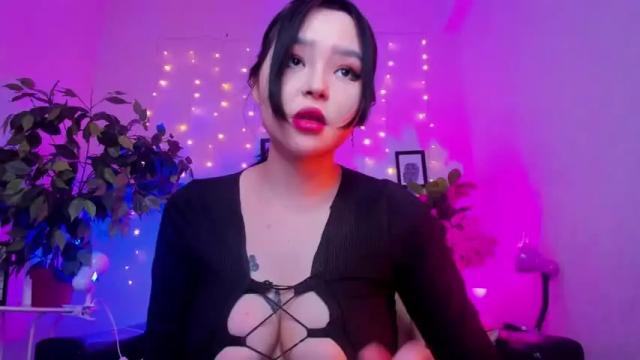 Image 12 of eva_liu Stream on Chaturbate on 15 months ago