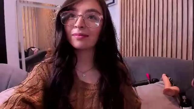 Image 3 of eva_macalliter Stream on Chaturbate on 1 month ago