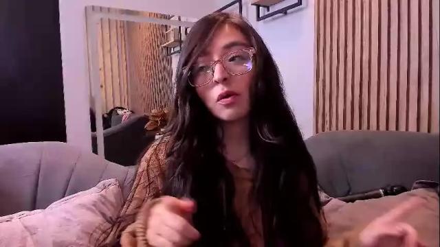 Image 4 of eva_macalliter Stream on Chaturbate on 1 month ago
