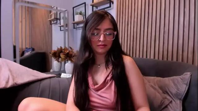 Image 3 of eva_macalliter Stream on Chaturbate on 1 month ago