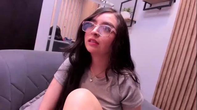 Image 7 of eva_macalliter Stream on Chaturbate on 26 days ago