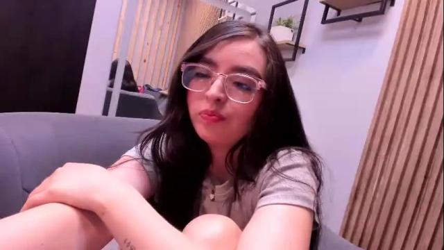 Image 8 of eva_macalliter Stream on Chaturbate on 26 days ago
