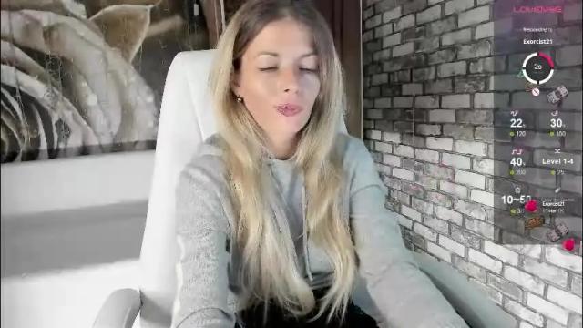 Image 3 of eva_melow Stream on Chaturbate on 1 month ago