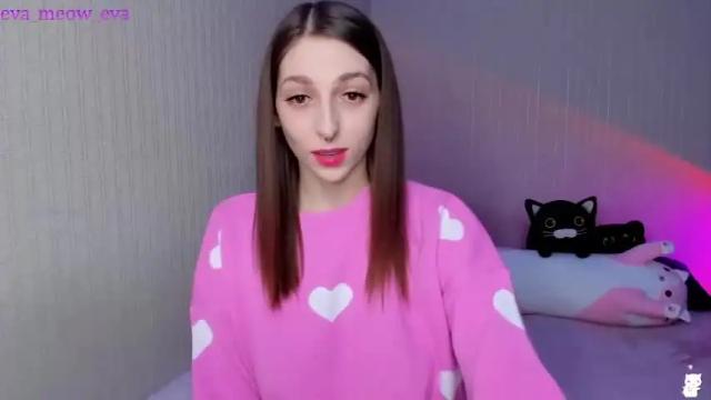 Image 3 of eva_meow_eva Stream on Chaturbate on 15 months ago