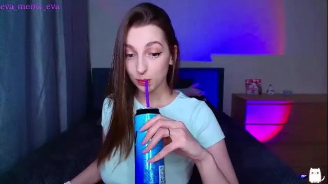 Image 4 of eva_meow_eva Stream on Chaturbate on 1 month ago