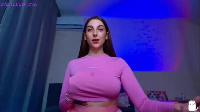 Image 2 of eva_meow_eva Stream on Chaturbate on 3 months ago