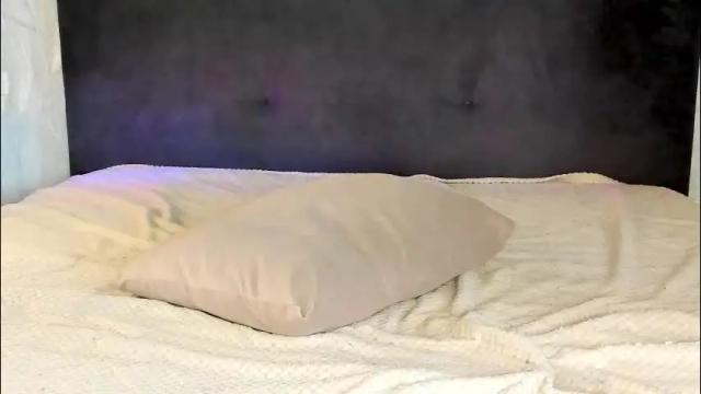 Image 4 of eva_merlin Stream on Chaturbate on 2 months ago