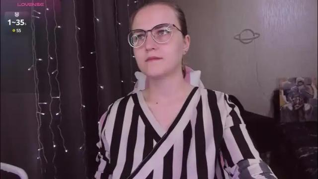 Image 4 of eva_orchid Stream on Chaturbate on 2 months ago