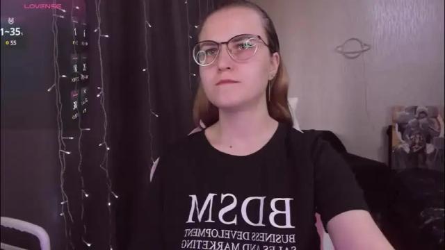 Image 12 of eva_orchid Stream on Chaturbate on 2 months ago