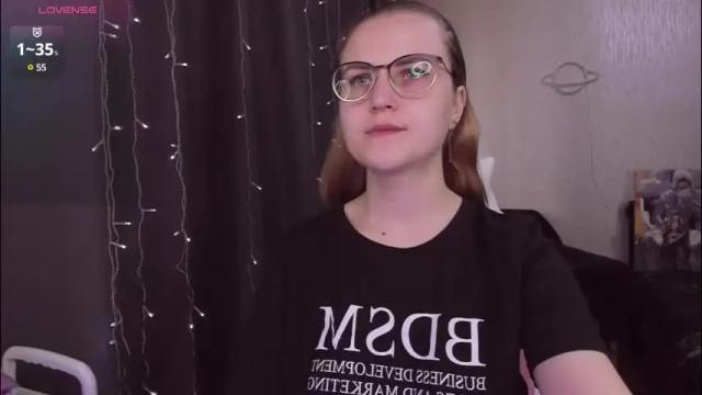 Image 3 of eva_orchid Stream on Chaturbate on 2 months ago