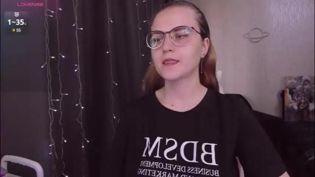 Image 6 of eva_orchid Stream on Chaturbate on 2 months ago