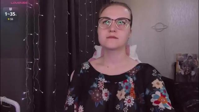 Image 10 of eva_orchid Stream on Chaturbate on 1 month ago