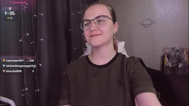 Image 10 of eva_orchid Stream on Chaturbate on 26 days ago