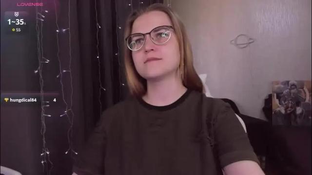 Image 8 of eva_orchid Stream on Chaturbate on 24 days ago