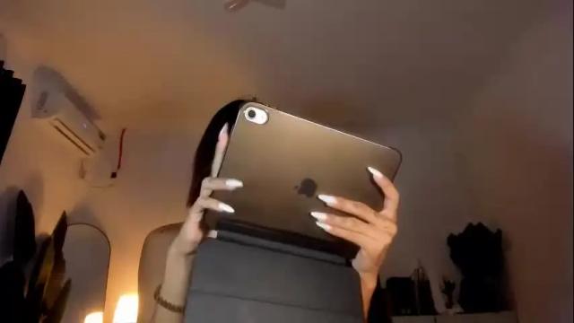 Image 12 of eva_penelope Stream on Chaturbate on 1 month ago