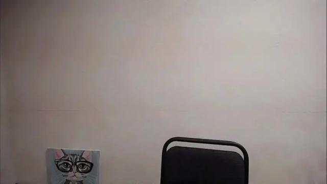 Image 2 of eva_playful Stream on Chaturbate on 17 months ago