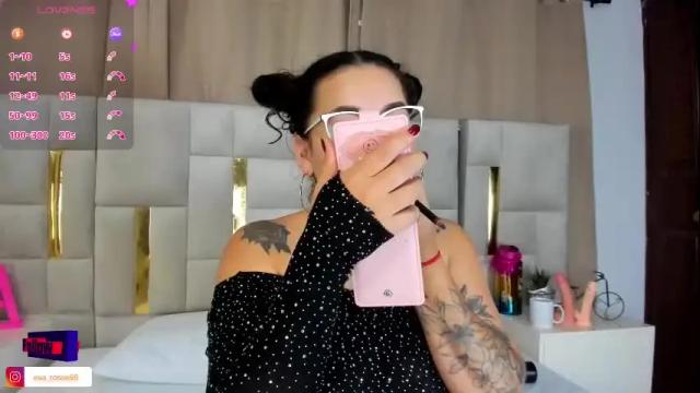 Image 3 of eva_rosse69 Stream on Chaturbate on 27 days ago