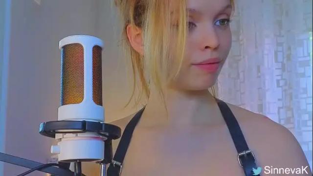 Image 3 of eva_sinn Stream on Chaturbate on 1 month ago