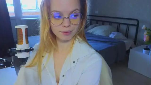 Image 4 of eva_sinn Stream on Chaturbate on 22 days ago