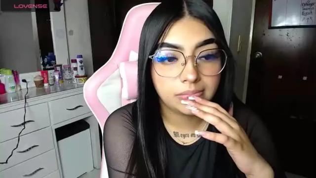 Image 8 of eva_six_ Stream on Chaturbate on 14 months ago