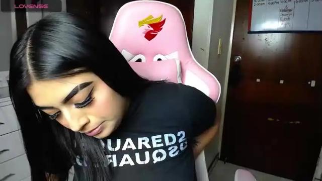 Image 2 of eva_six_ Stream on Chaturbate on 19 months ago