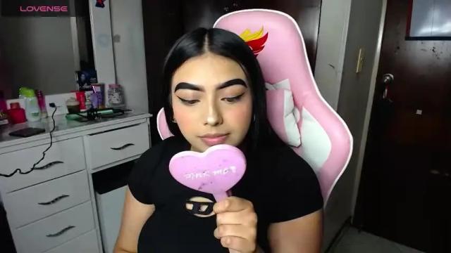 Image 3 of eva_six_ Stream on Chaturbate on 14 months ago