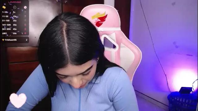 Image 3 of eva_six_ Stream on Chaturbate on 2 months ago