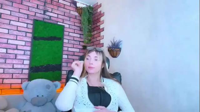 Image 4 of eva_starxxxxx Stream on Chaturbate on 1 month ago