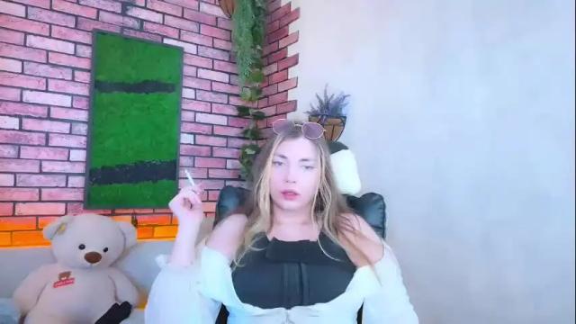 Image 2 of eva_starxxxxx Stream on Chaturbate on 1 month ago
