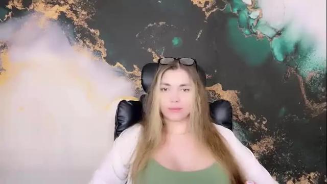 Image 12 of eva_starxxxxx Stream on Chaturbate on 3 days ago