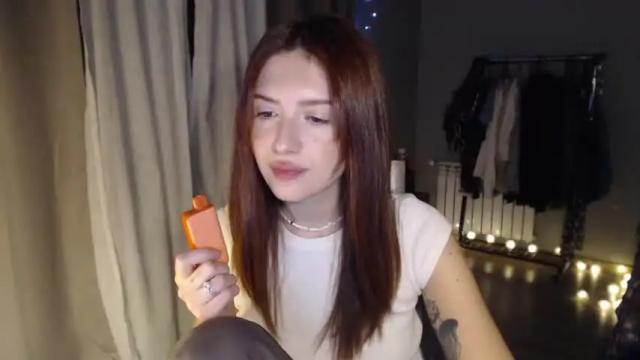 Image 6 of eva_sun Stream on Chaturbate on 15 months ago