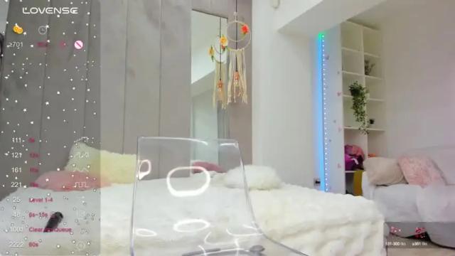 Image 11 of eva_teilor Stream on Chaturbate on 13 months ago