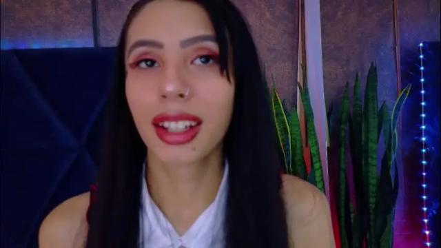 Image 2 of evaa_cloee Stream on Chaturbate on 2 months ago